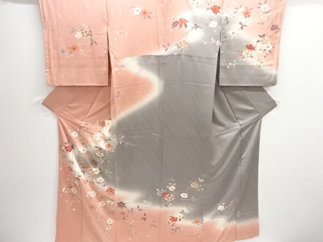 JAPANESE KIMONO / HOMONGI / EMBROIDERY / WEEPING SAKURA 